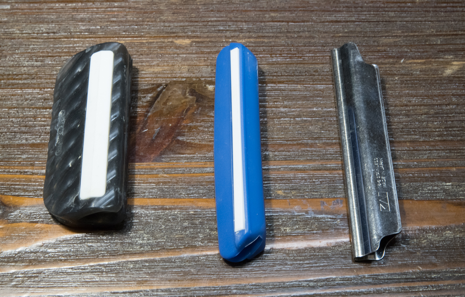 両刃包丁の研ぎのための角度固定治具3種の比較 | 知鳥楽/ Chichoraku